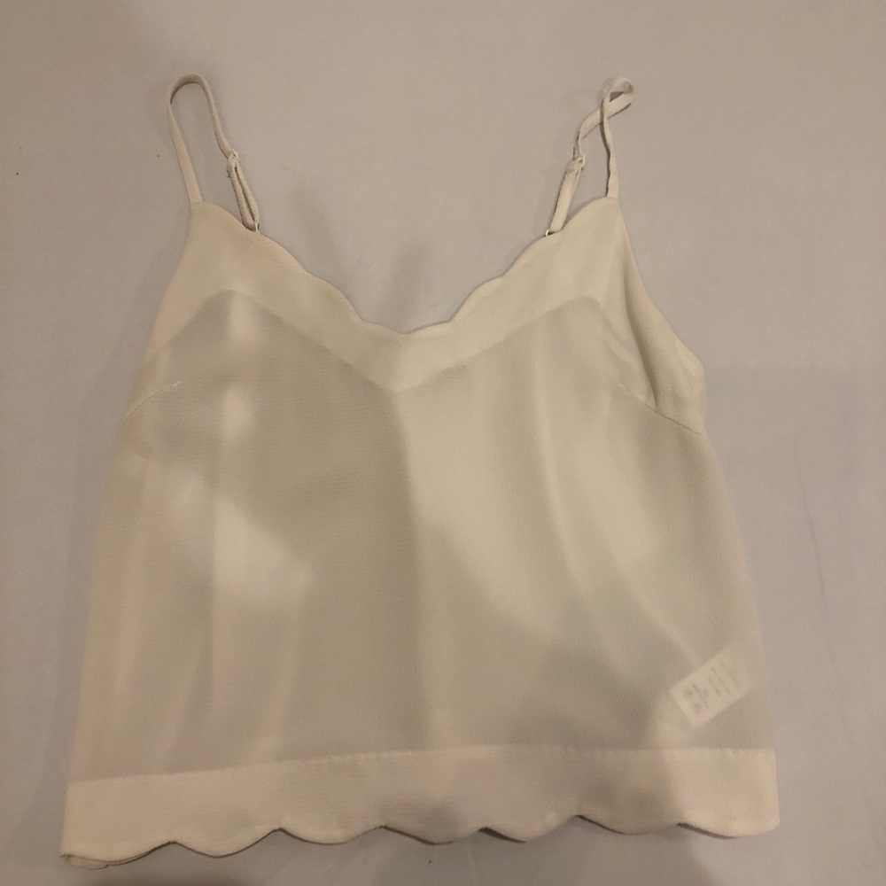 LUSH WHITE CROPPED TANK